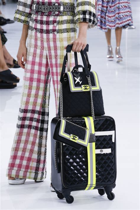 chanel luggage 2016